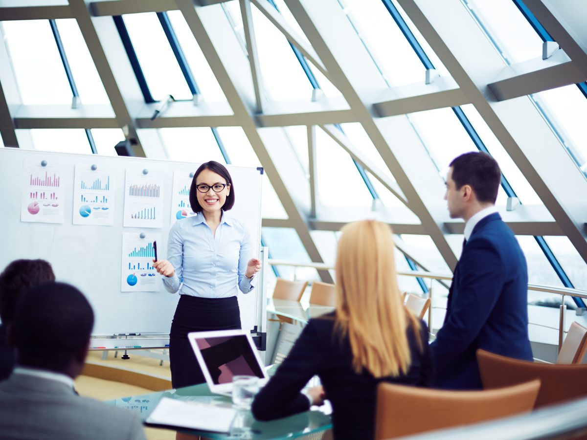 A Cloud Bridge consultant leading a solution design session